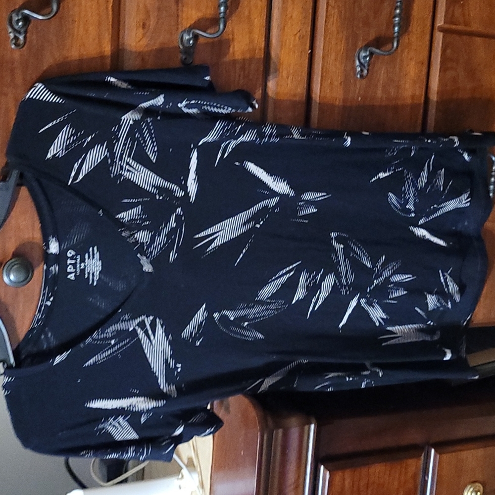 Blk shirt